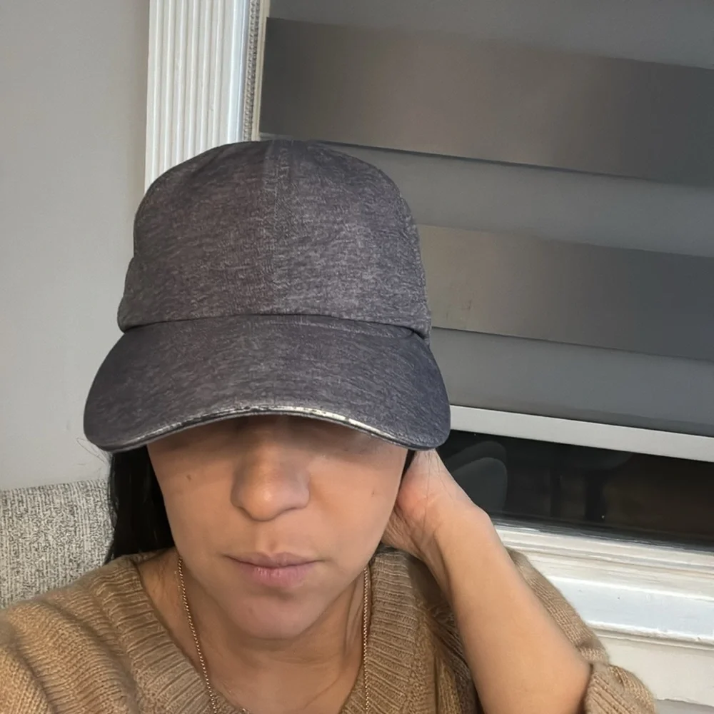 Lululemon grey Hat Run